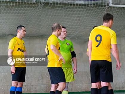 "Ника" дожимает севастопольскую молодежь