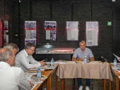 За девятнадцать дней до сентября