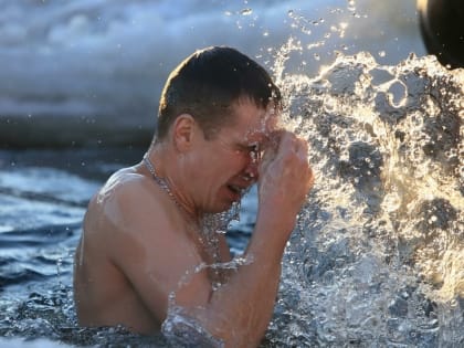 МЧС России предупреждает! Крещенские омовения совершайте только в специально оборудованных местах!
