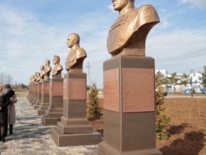 Первый месяц «Крымской весны»