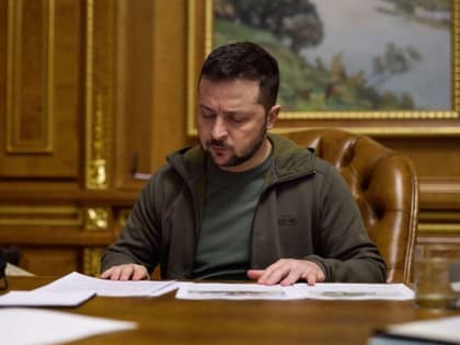 Зеленский дал поручение рассмотреть вопрос о переименовании России