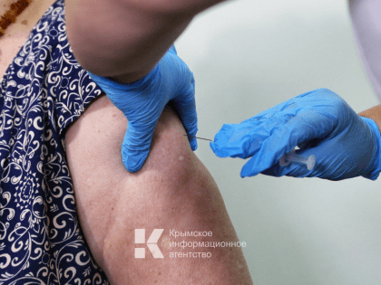Эксперт рассказал, когда российскую вакцину от онкологии будут применять в Крыму