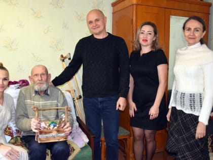 Жителя Бахчисарая поздравили с 95-летием