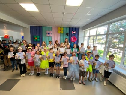 Поздравление детей в Сакском районе