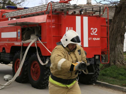 На «Тавриде» загорелась фура