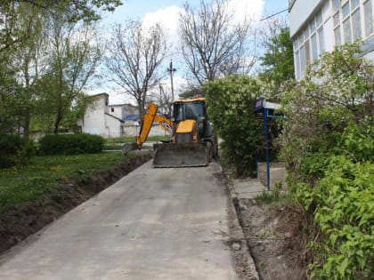 В Белогорске продолжается капремонт дворовых территорий