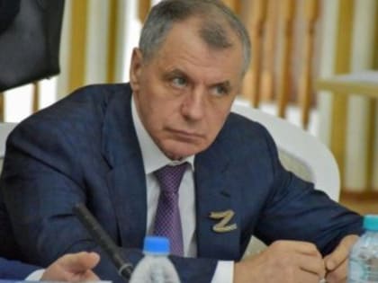 Населения Украины превращают в лишённую какой-либо собственной идентичности биомассу — Константинов