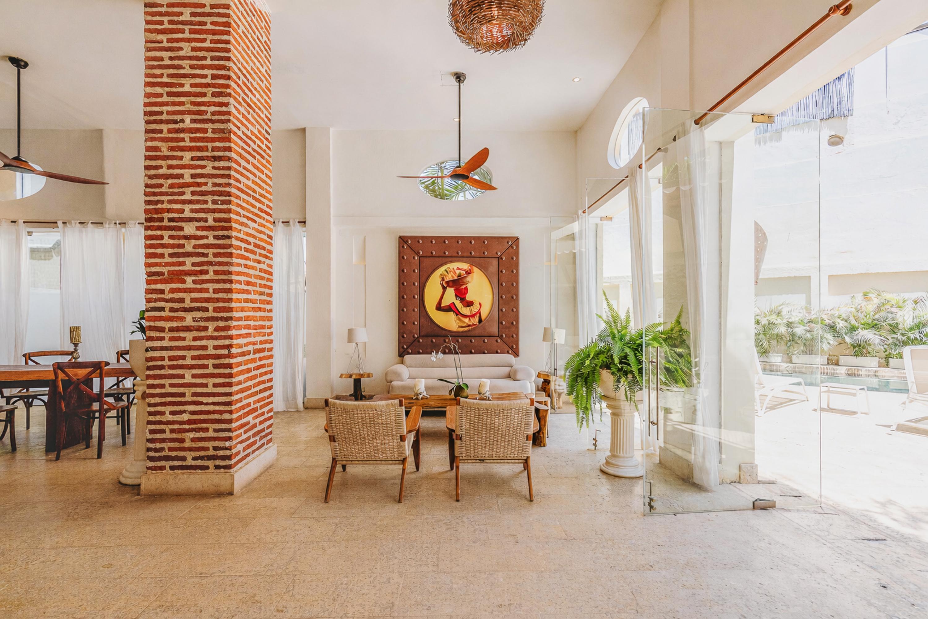 Sala y terraza