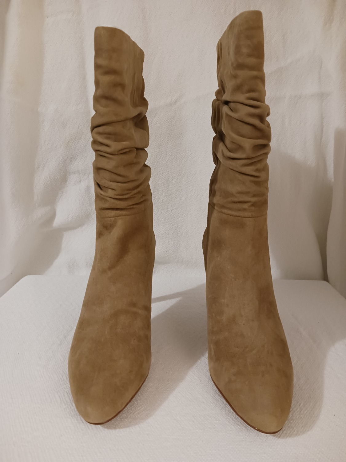 NIB Banana Republic Suede Slouchy Boots Size 10