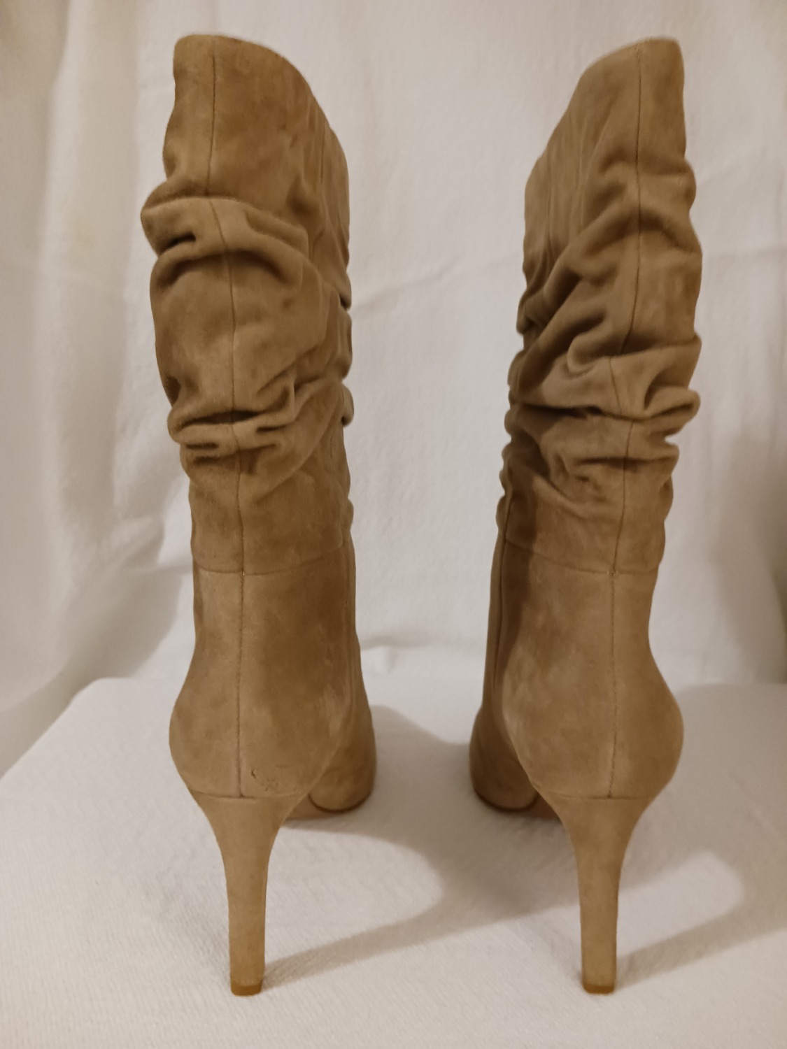 NIB Banana Republic Suede Slouchy Boots Size 10