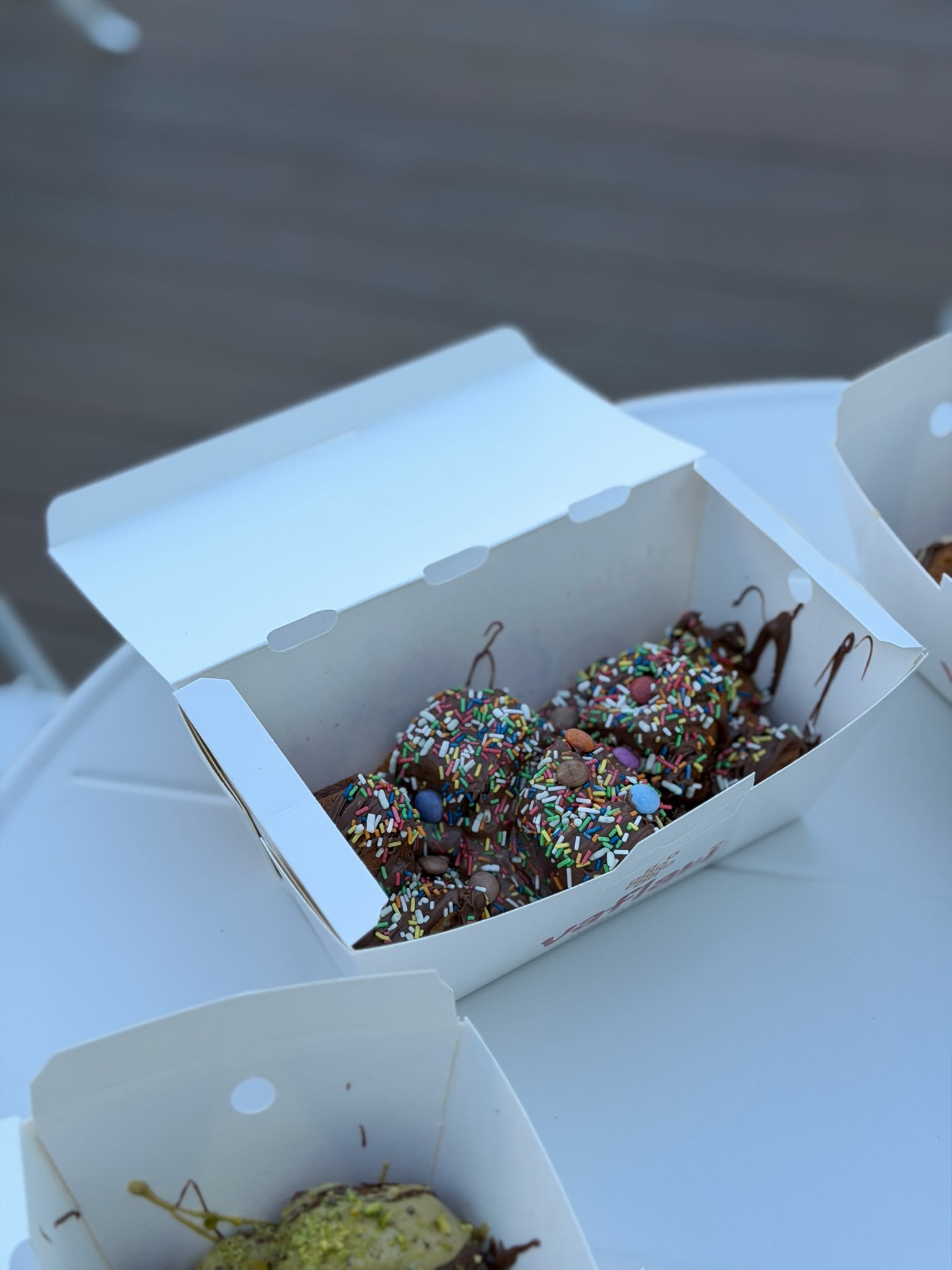 Frisch serviertes Dessert bei Lick'n'Roll