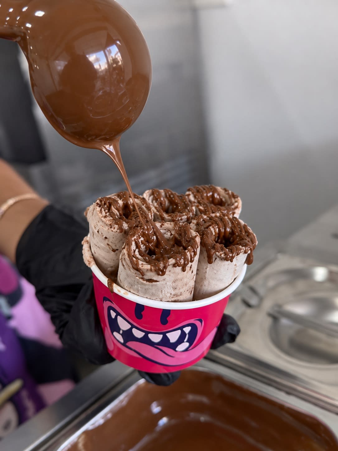 Süße Eiscreme-Kreation bei Lick'n'Roll