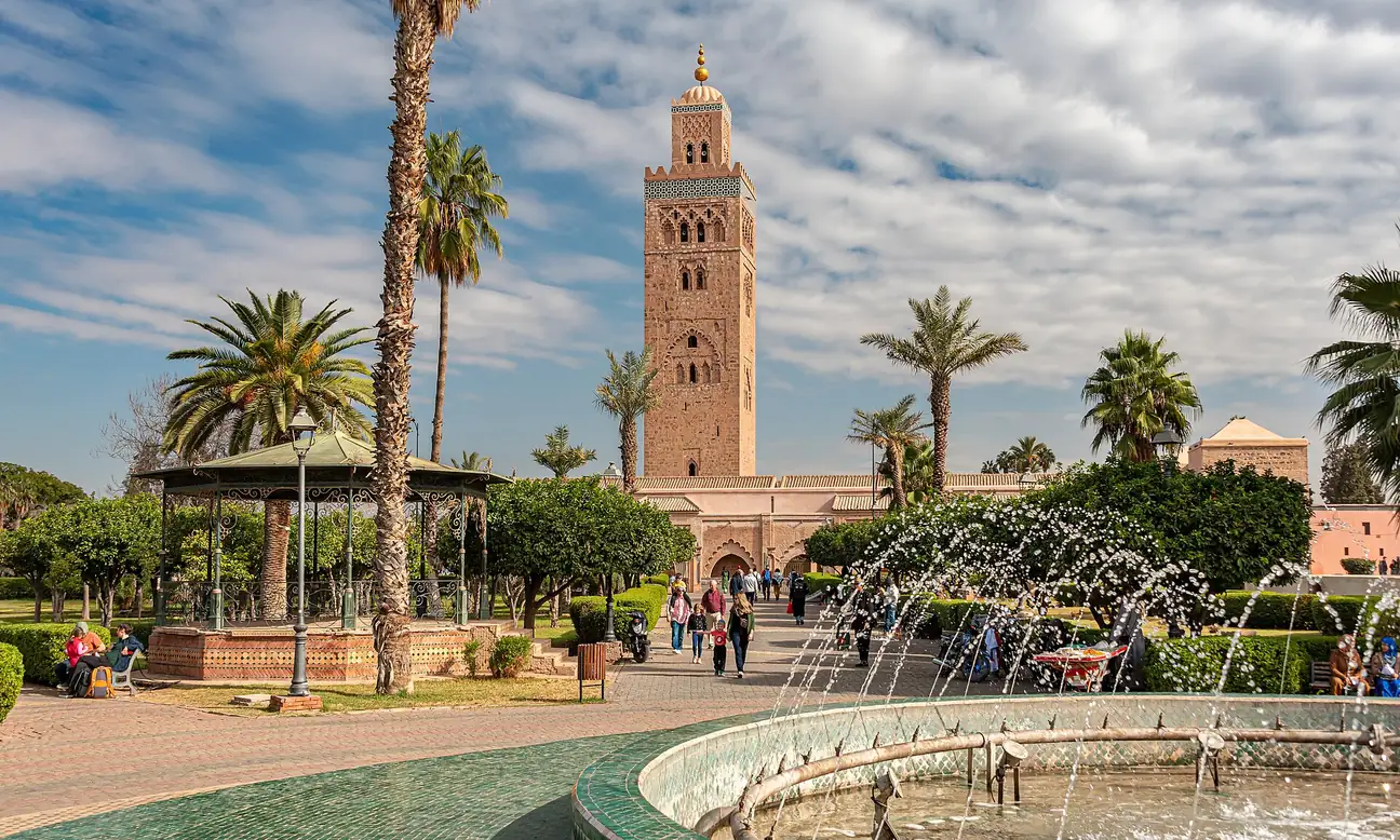 Gardens and a fountain in front of the Koutoubia Mosque