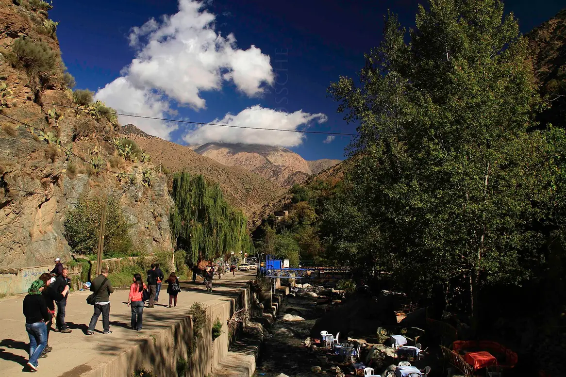 Walkers on a path in the Ourika Valley