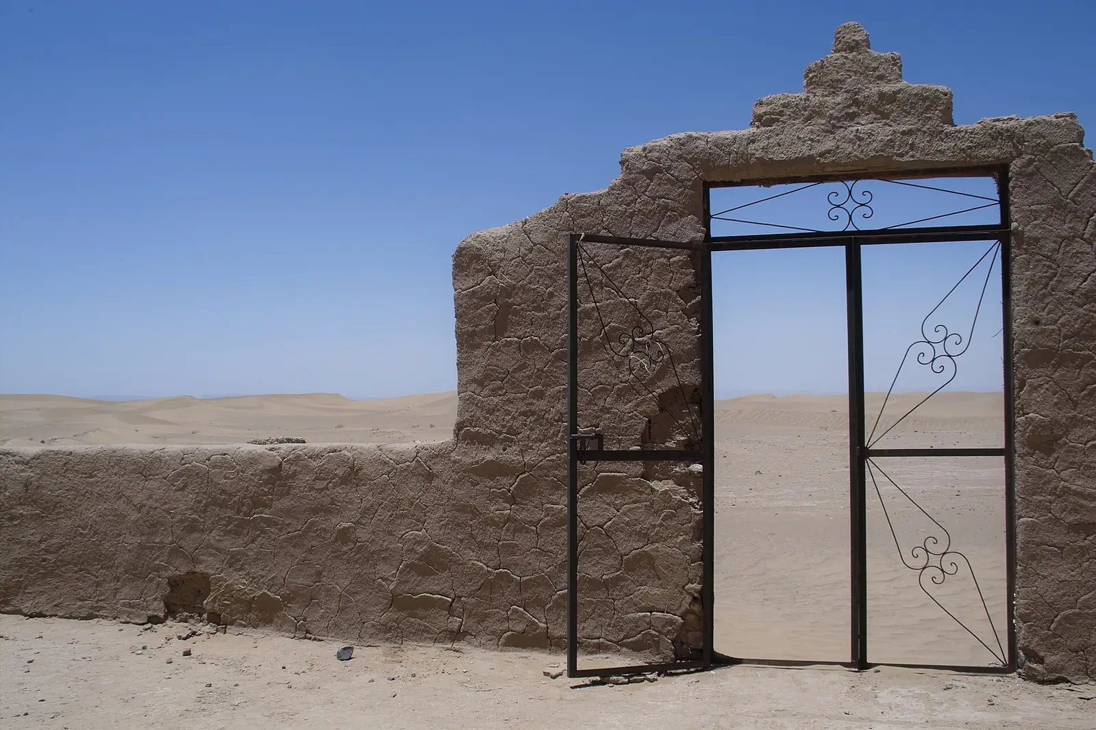 Gateway to the Sahara at M’Hamid