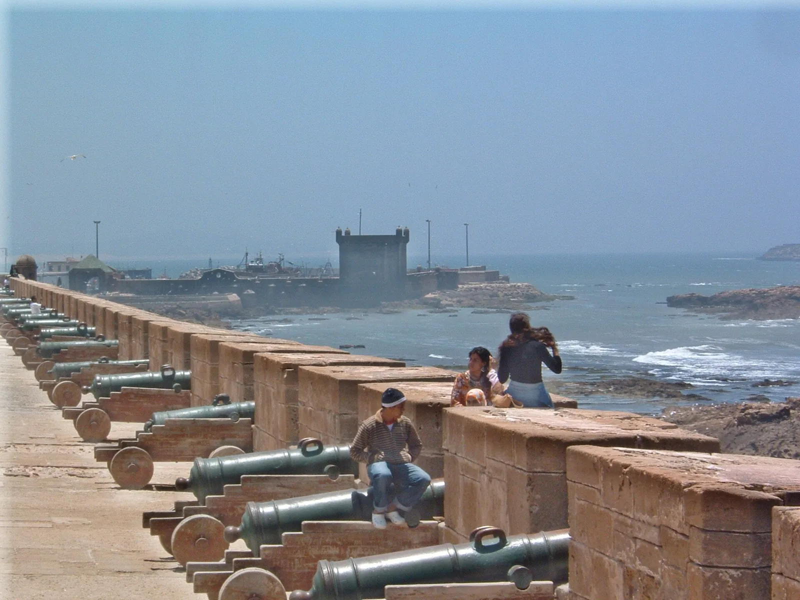 Rampart walkway with cannons facing the Atlantic at the Skala de la Ville
