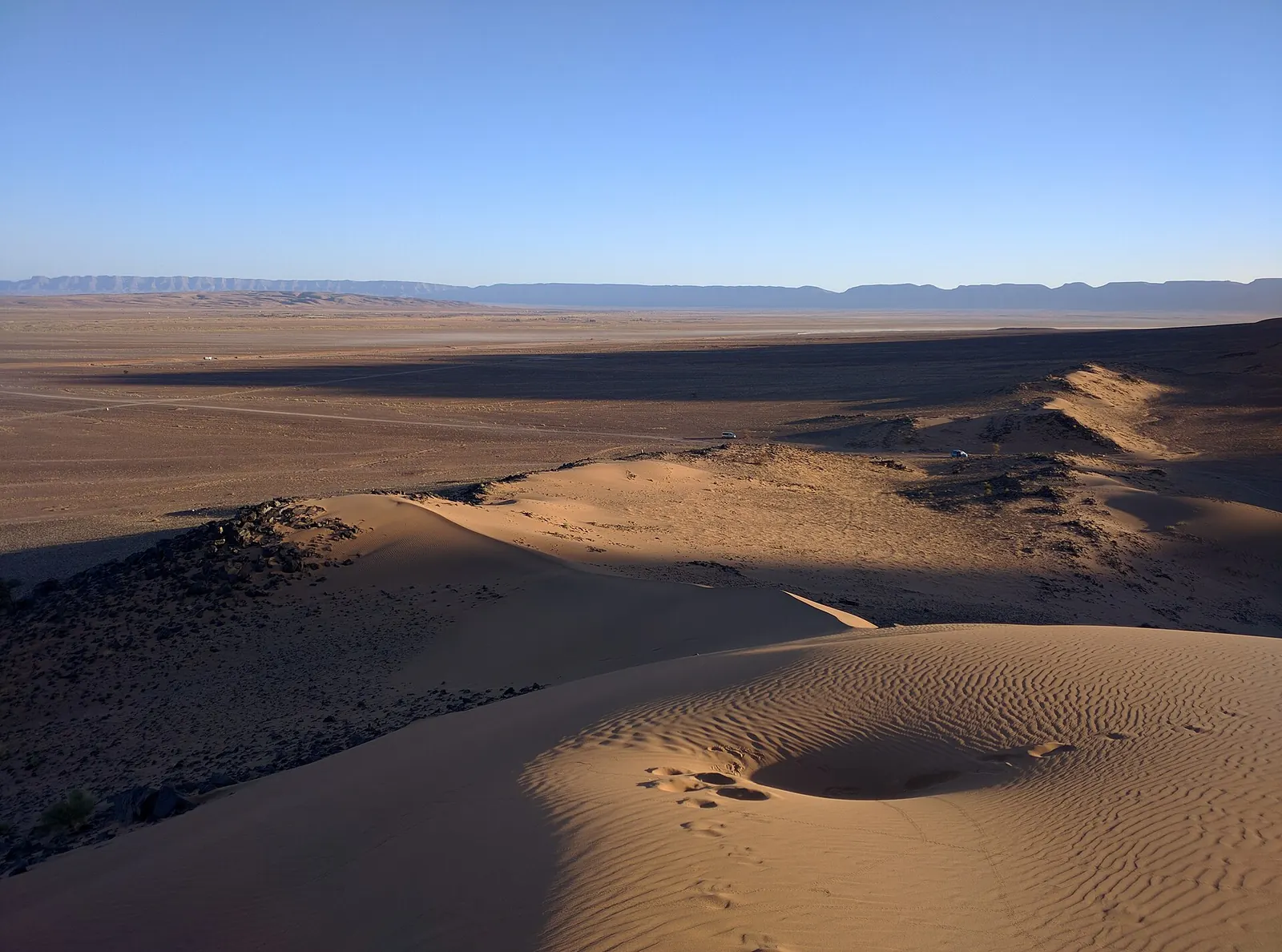 Rolling dunes in the desert outside Zagora