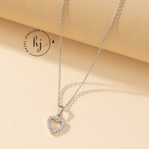 Minimalist Heart Pendant Necklace