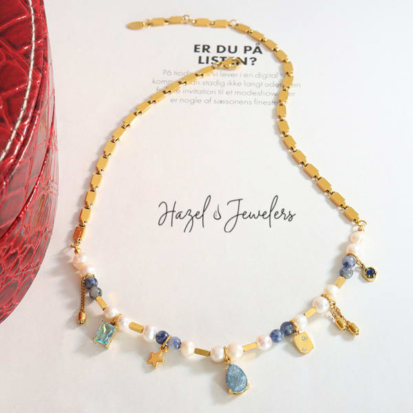 Elegant Vintage Charm Necklace