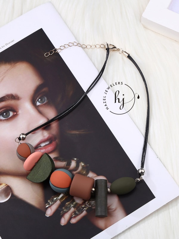 Geometric pattern Wooden Necklace