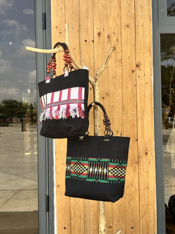 Large Capacity Akwete Tote Bag With Wooden Handle