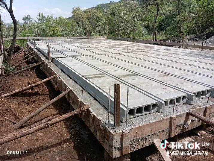 Prestressed T-Beam with Infill Block