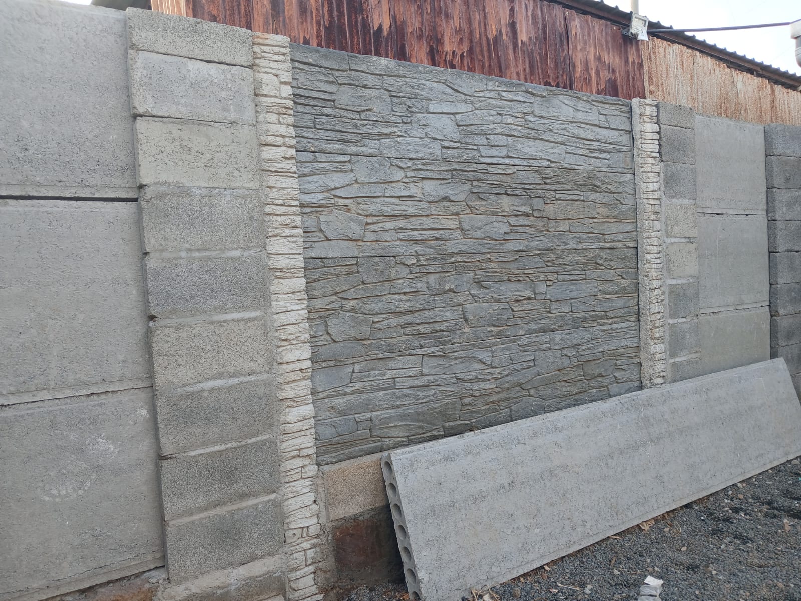 Precast Stamped and Non-Stamped Fence