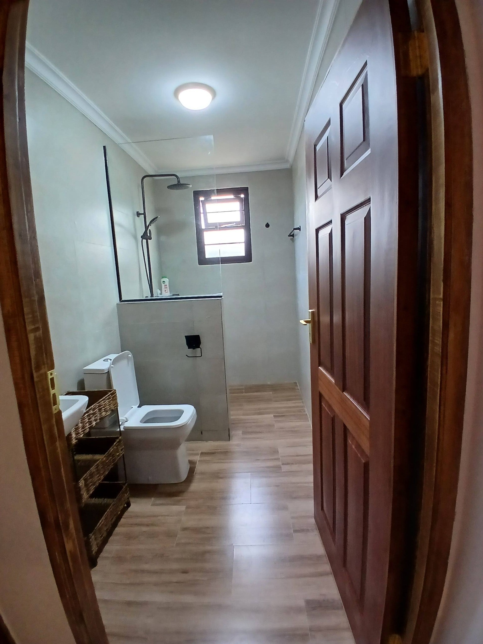 Doors & Flooring