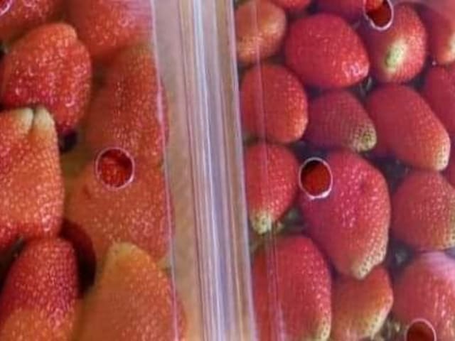Strawberry 🍓, potatoes and vegetables