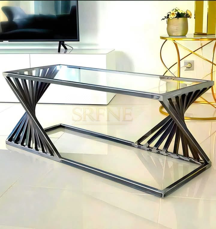 طاولة معدنية 820