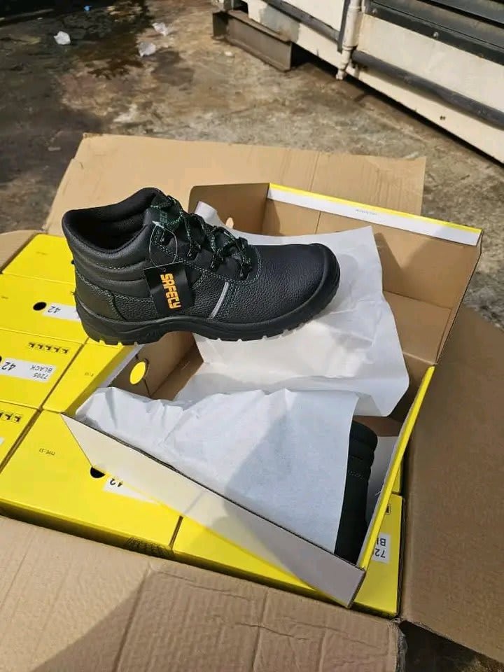 Chaussures de sécurité  — photo 1