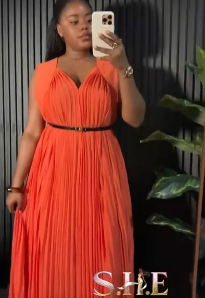 Modèle femme  — photo 1