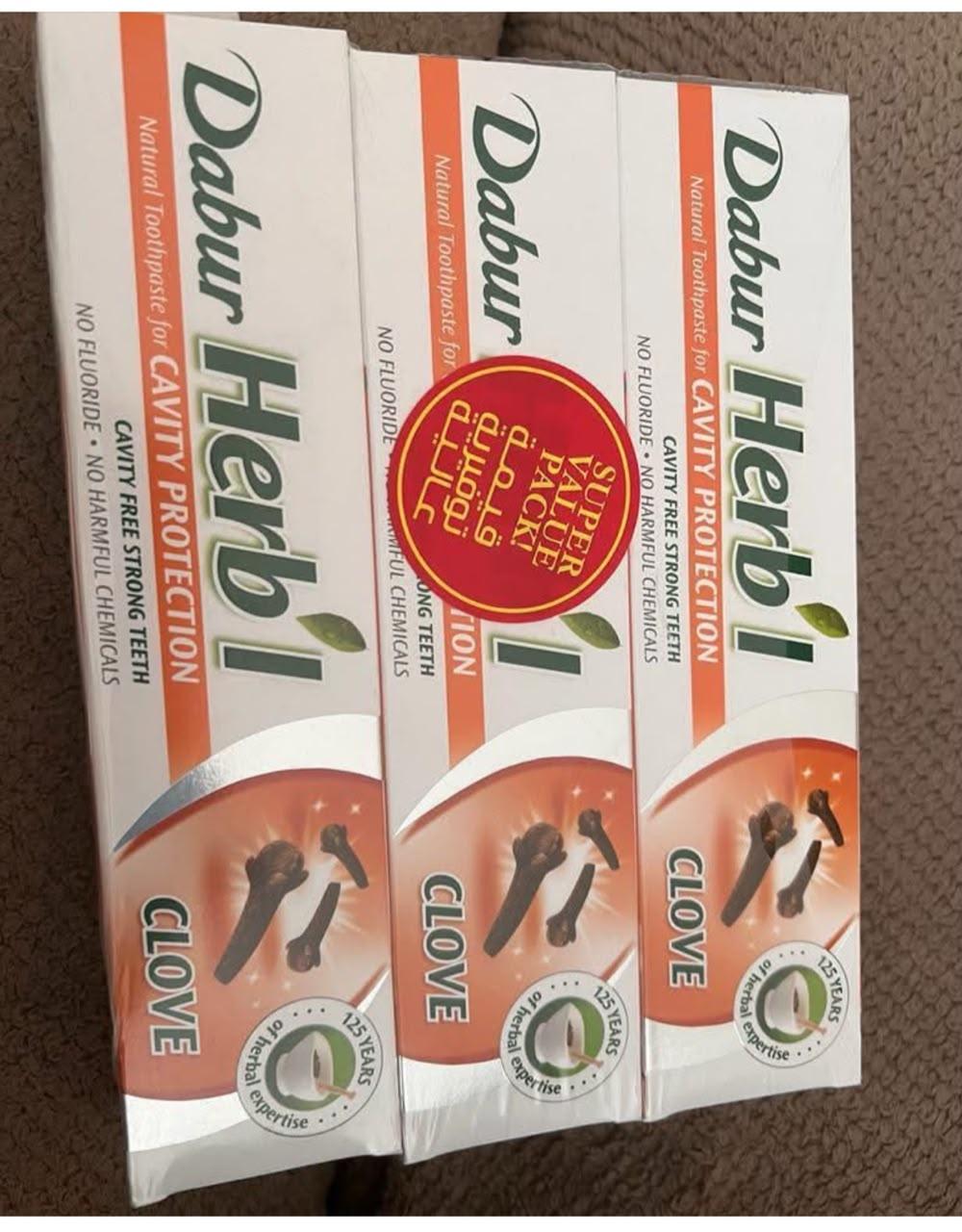 Pâte dentifrice 