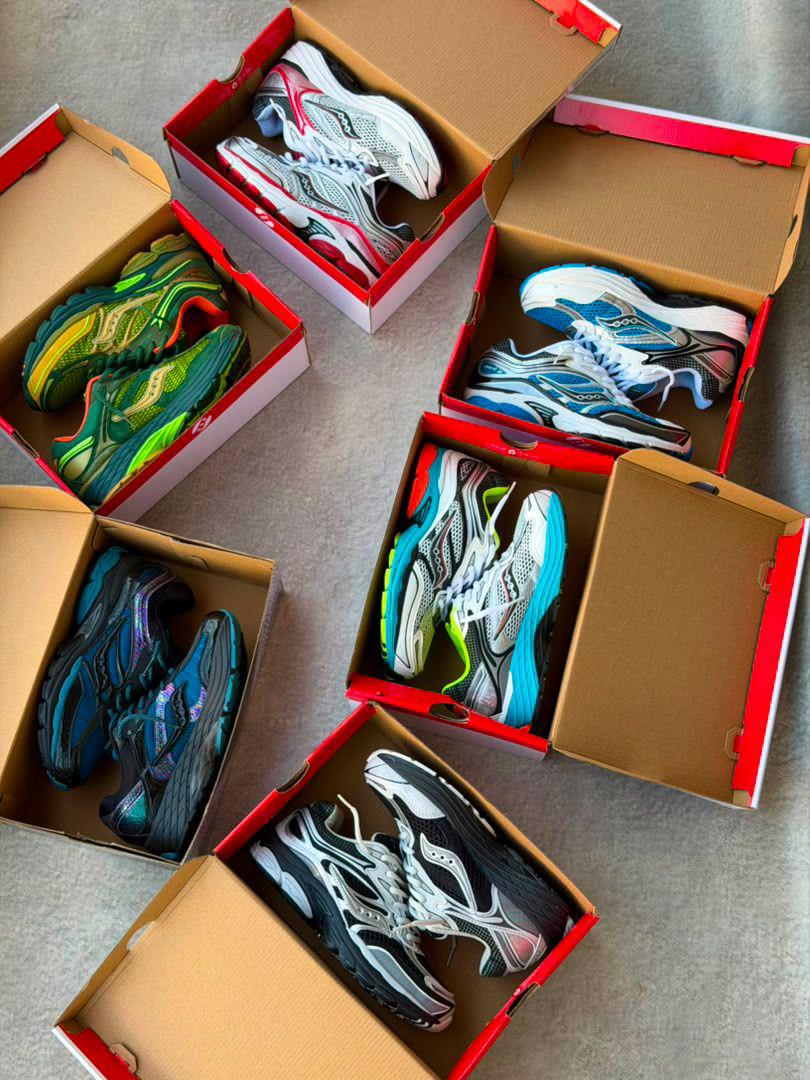 Chaussures Saucony Omni 9 Disponible  — photo 1