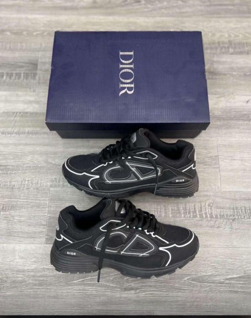 Chaussures Dior CD Disponible  — photo 1