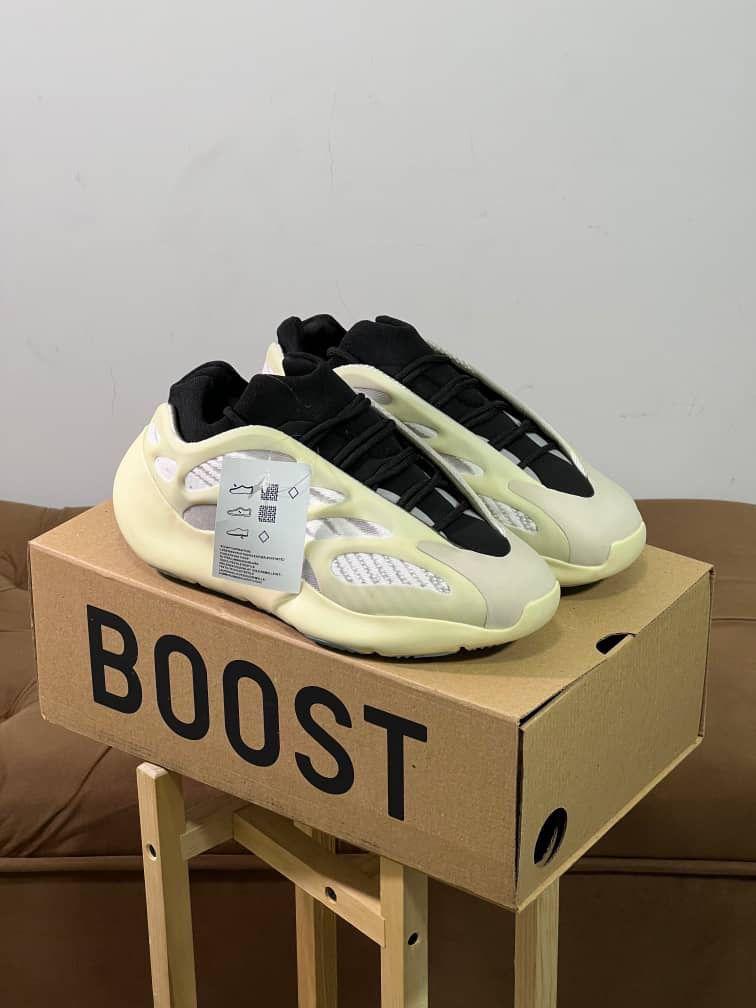Chaussures Yeezy V3 700 Disponible 