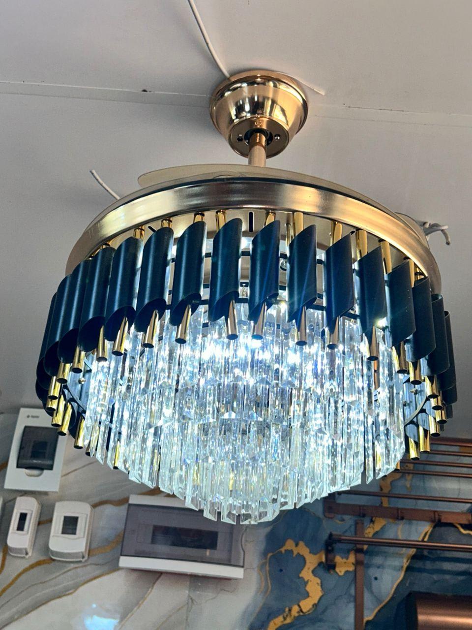 Lustre Crystal