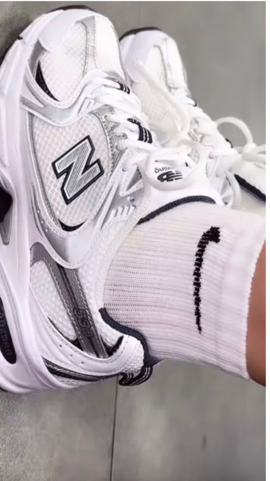 New balance  — photo 1