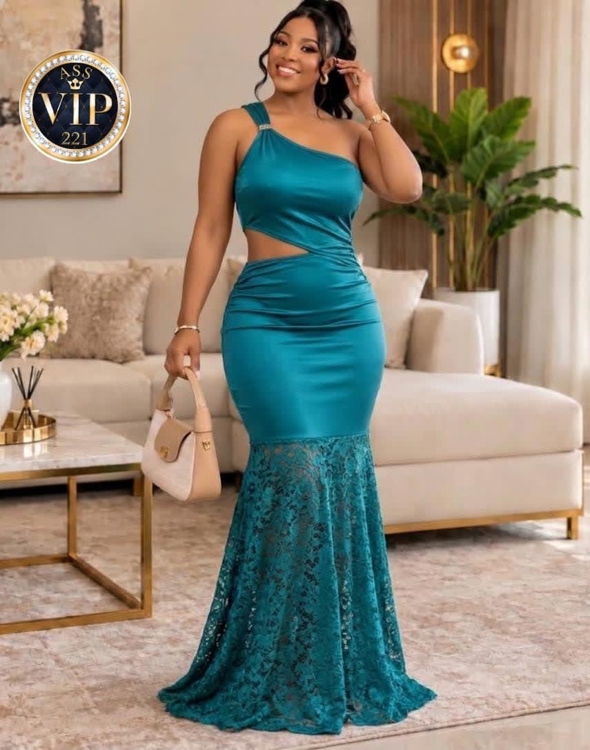 Robe de soirée  — photo 1