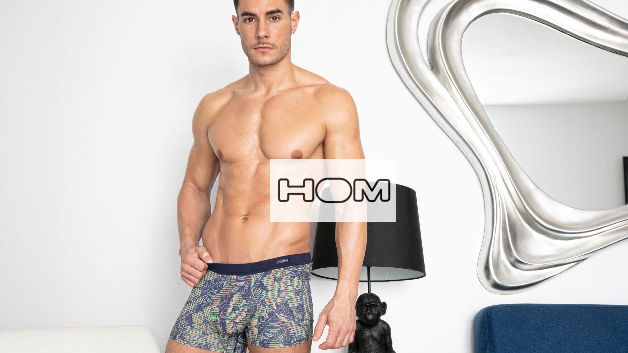 HOM: L'Histoire Fascinante d'une Marque Iconique de Lingerie Masculine