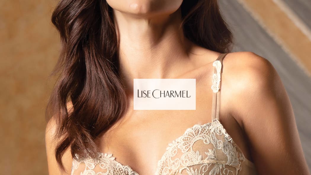 Le Soutien-gorge Bandeau Coque Dressing Floral de Lise Charmel: Élégance et Confort