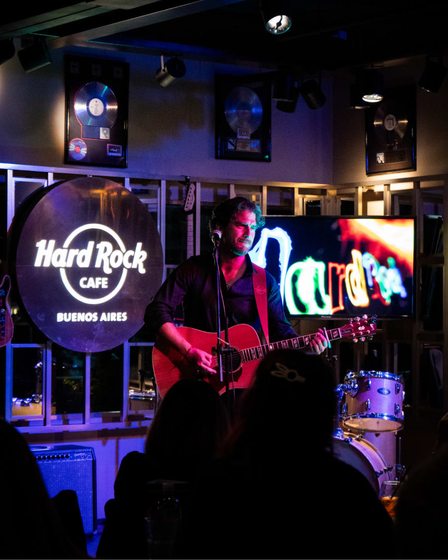 26 de Septiembre ~ NICO FURMAN HARD ROCK