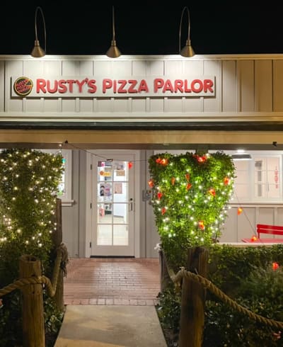 Rusty's Pizza Parlor
