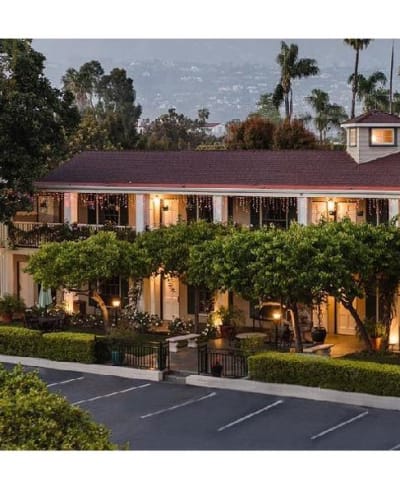 Lavender Inn by the Sea