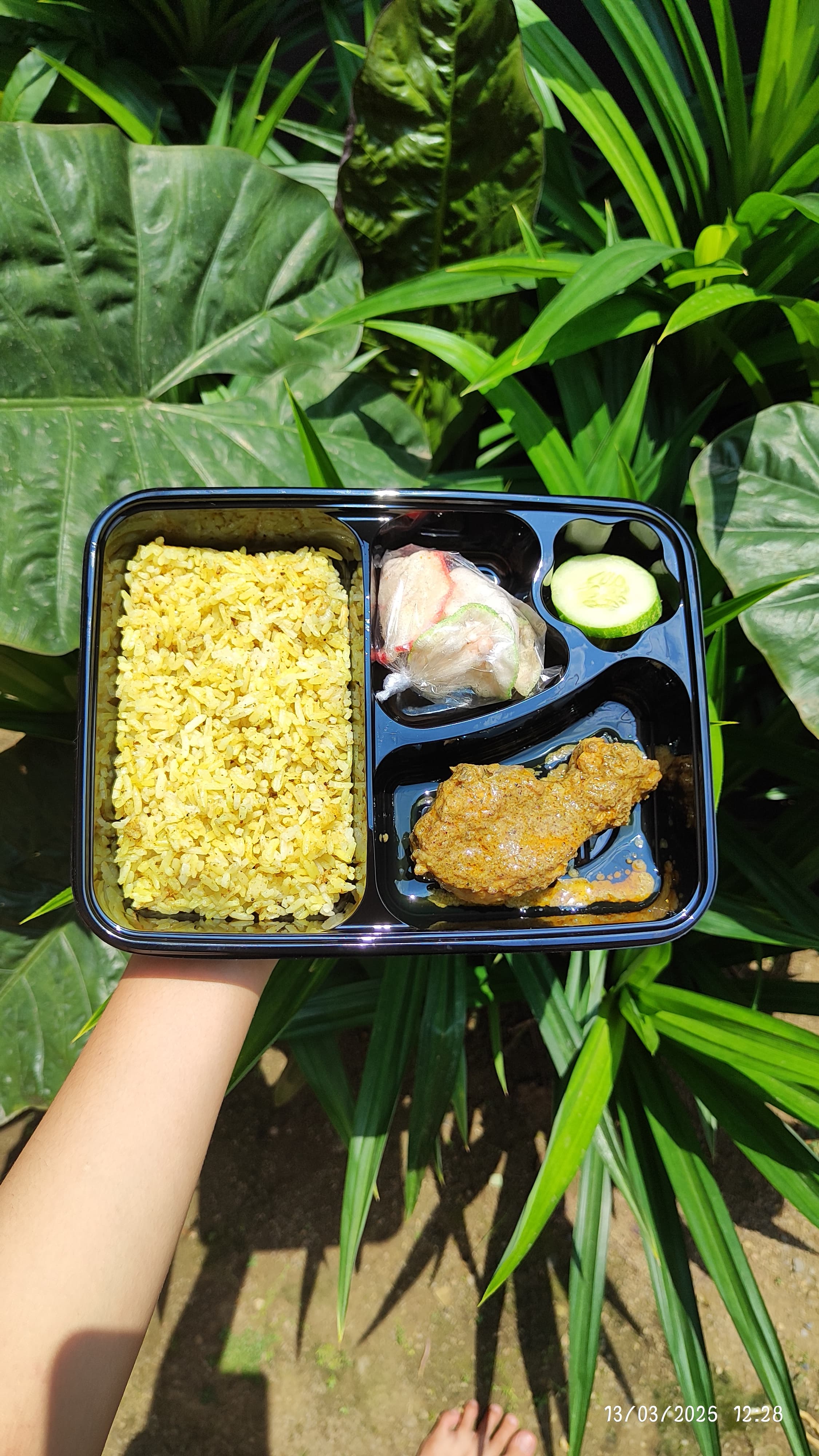 bento kebuli ayam