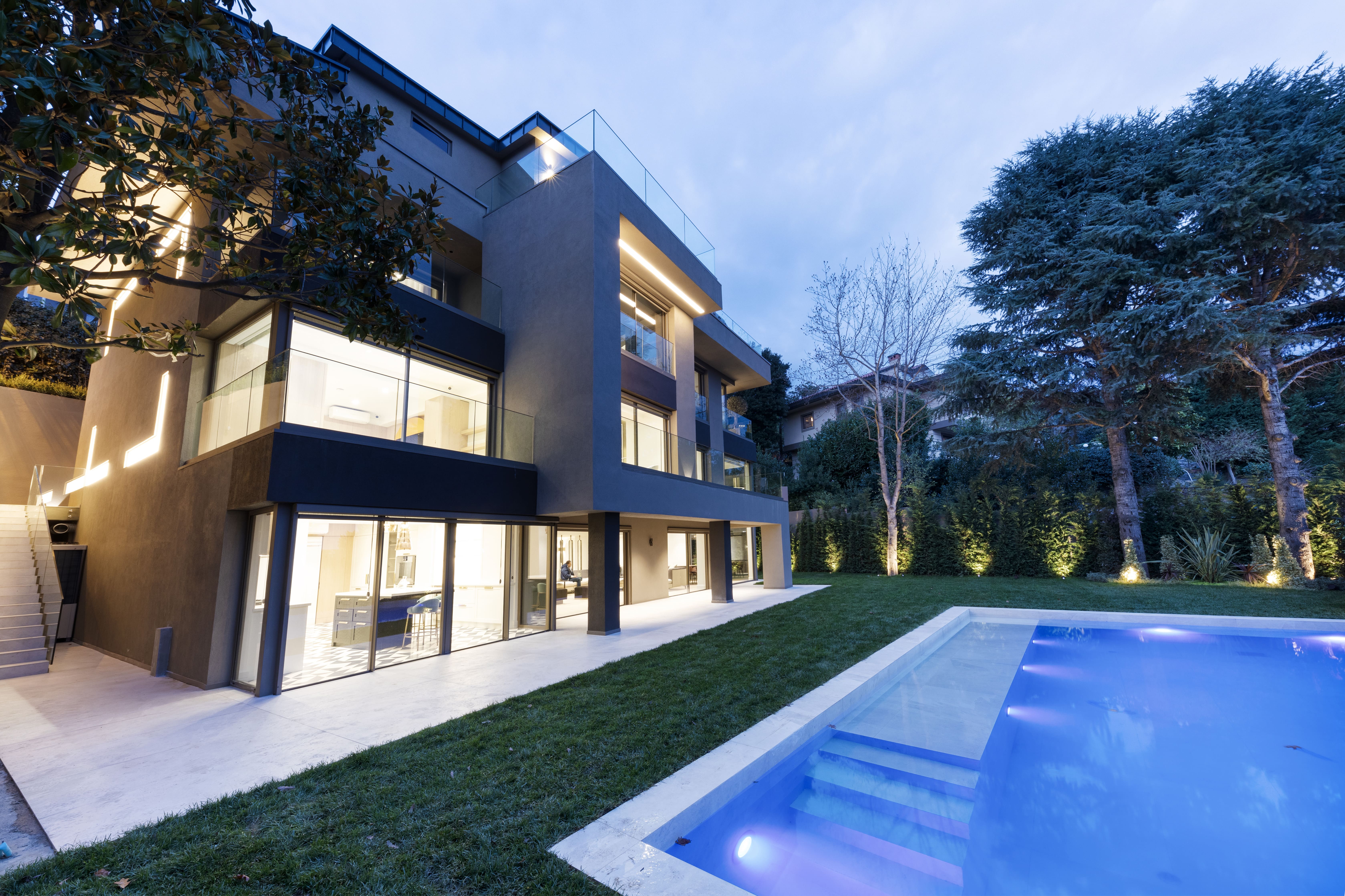 MK Mansion