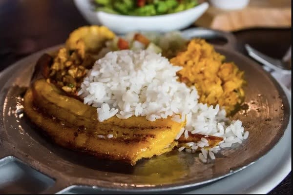 Muốn sống lâu hơn, hãy học cách ăn và sống của người Nicoya