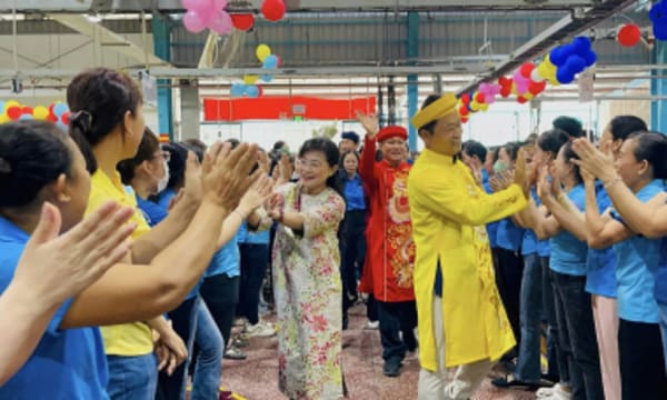 Công ty giày da chi hơn 700 tỷ đồng thưởng Tết