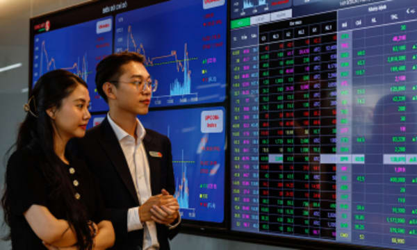 Vì sao chứng khoán giảm hơn 52 điểm?