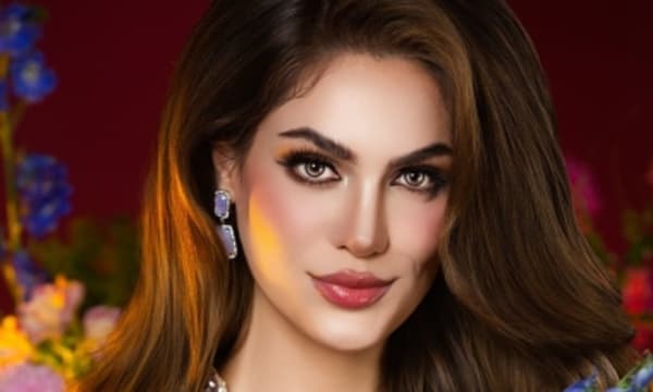 Sắc vóc mỹ nhân Venezuela đăng quang Miss Charm